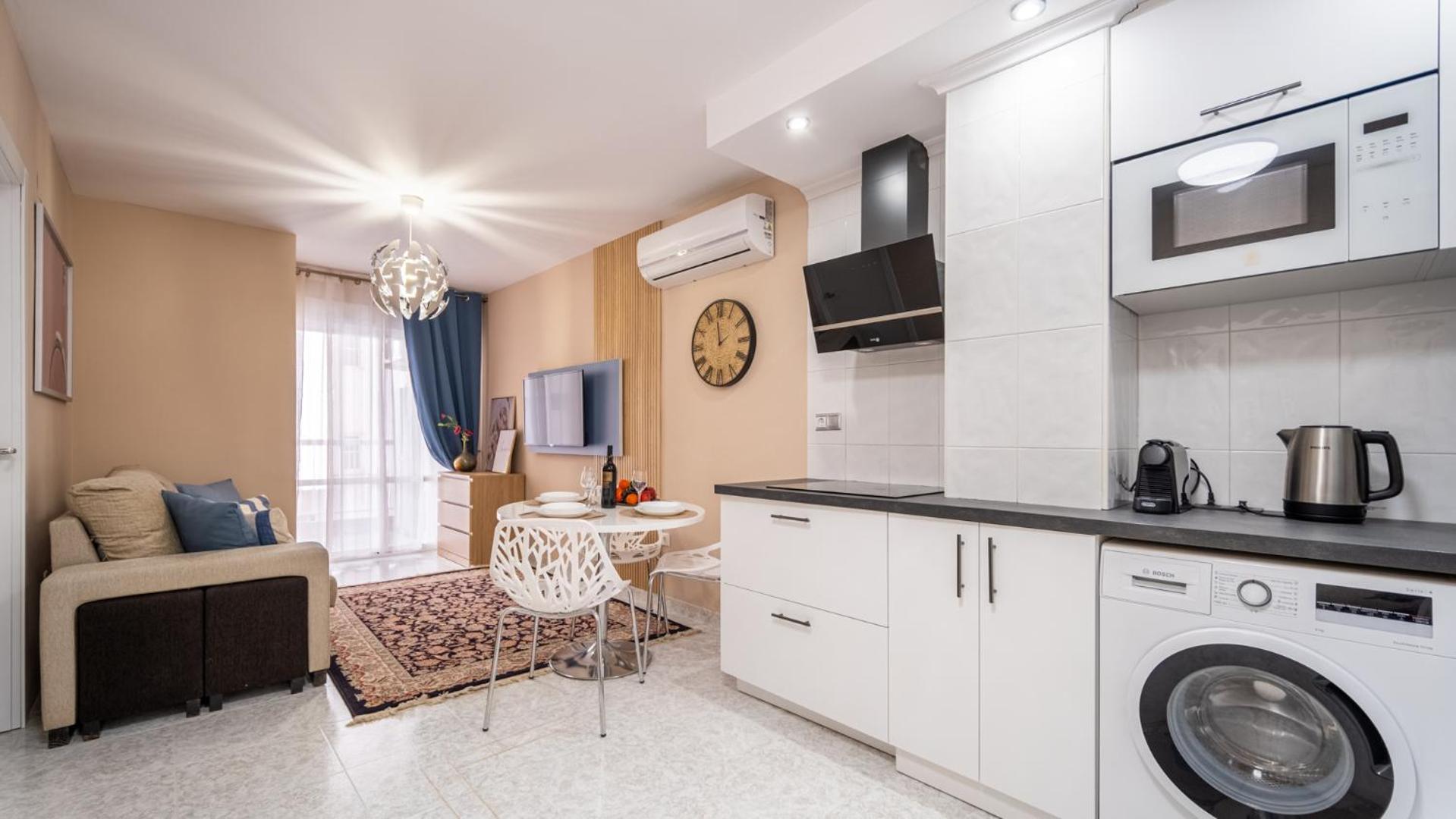 Apartamento A 3 Minutos De La Playa تورّيفيِخا المظهر الخارجي الصورة